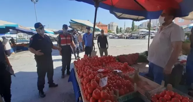 Jandarma Ankara’da tüm birimleriyle korona virüs denetimleri gerçekleştirdi
