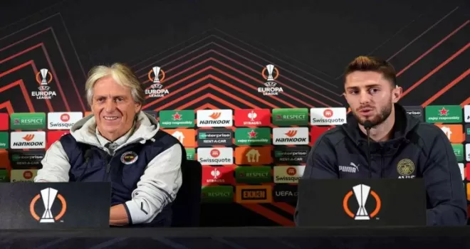 Jorge Jesus: "Taraftarlarımızın yardımıyla galibiyet almak istiyoruz"
