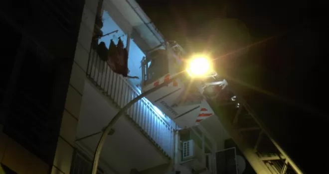 Kadıköy’de korkutan yangın: 3 yaralı
