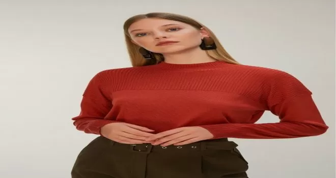 Kadın modasında sezonun klasikleri görücüye çıktı
