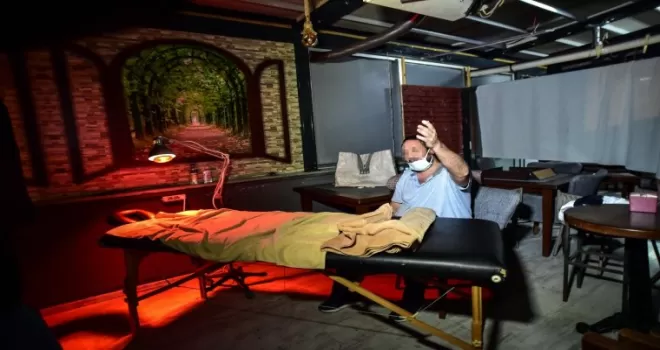 Kafe baskınında şoke eden görüntü
