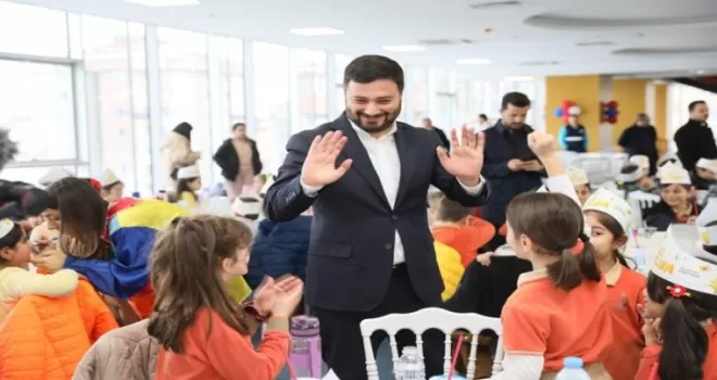 Kağıthane’de çocuklar “tekne orucu“ iftarında buluştu
