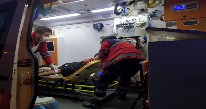 Kağıthane’de kısıtlamada sokakta silahlı kavga: 1 yaralı
