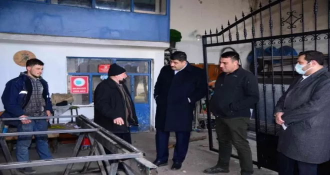 Kahramankazan Belediye Başkanı Oğuz, sanayi esnafını yalnız bırakmadı
