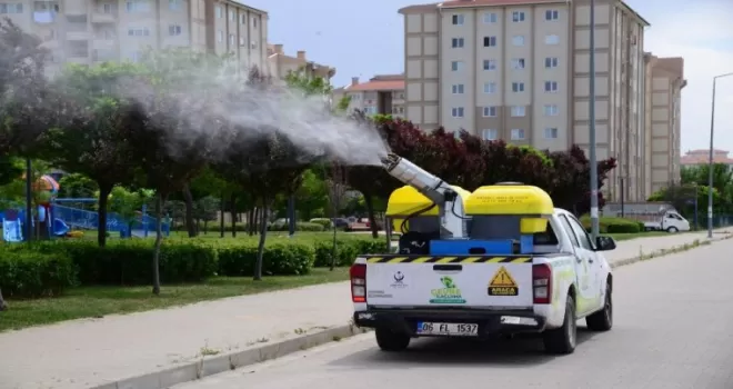 Kahramankazan Belediyesi haşerelerin önüne geçmek için çalışıyor
