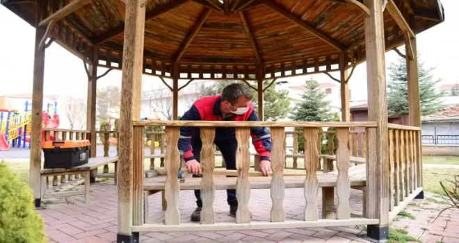 Kahramankazan’da parklara kış öncesi bakım
