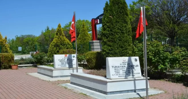 Kahramankazan Şehitliği bayrama hazır
