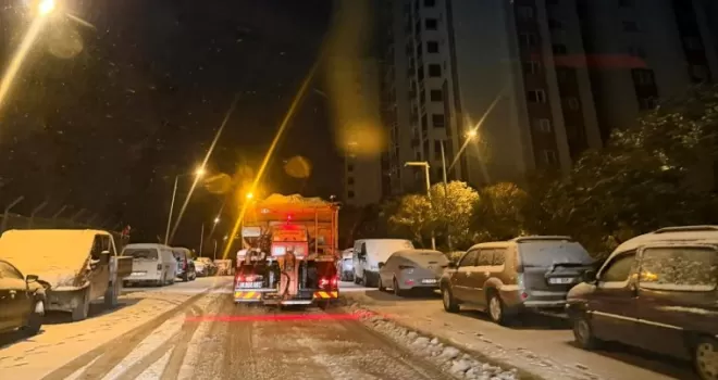 Kar yağışı Bursa Osmangazi’de hayatı aksatmadı