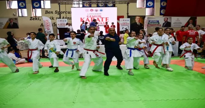 Karatenin kalbi Bursa Gemlik’te atıyor