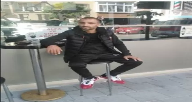 Kardeşinin evsiz arkadaşını sopayla döverek öldürdü
