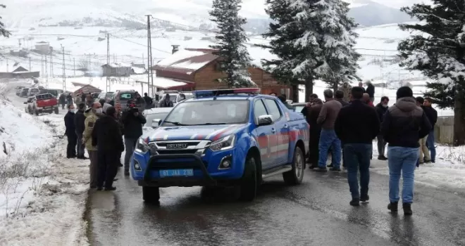 Karla kaplı Barma Yaylası’nda yıkım gerginliği