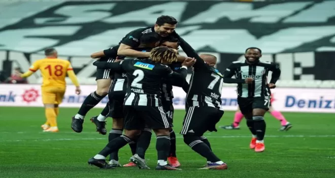 Kartal adım adım şampiyonluğa yürüyor
