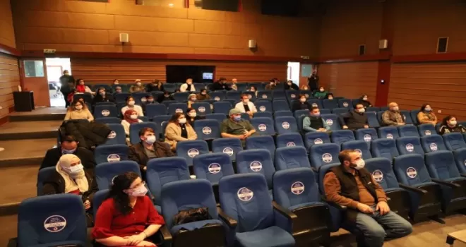 Kartal Belediyesi’nden ilçedeki kurum çalışanlarına afet bilinci eğitimi
