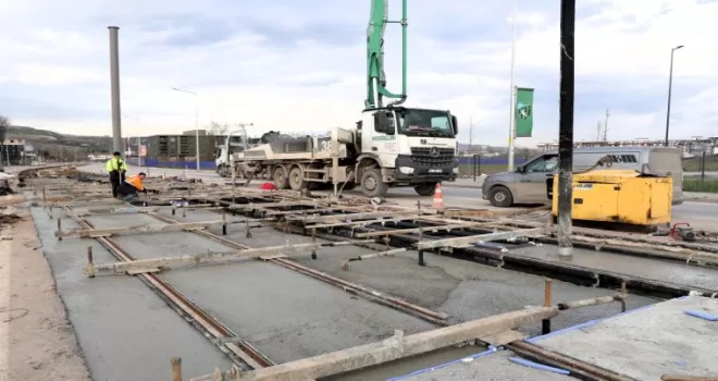 Kartepe Tramvay Hattı’nda durmak yok