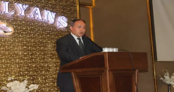 Kaymakam Altın onuruna veda yemeği
