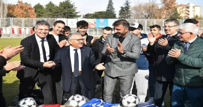 Kayseri Büyükşehir’den amatör spor kulüplerine destek