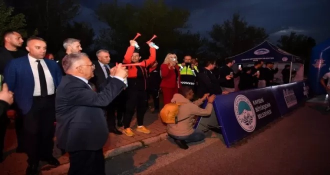 Kayseri’de Gece Koşusu coşkusu