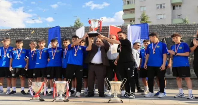 Kayseri Talas’ın altın çocukları yine tarih yazdı