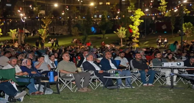 Kayseri Talas’ta yıldızların altında ’Eren’ coşkusu
