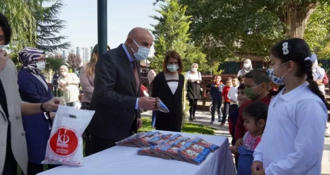 Keçiören’de hayvan sevgisine dikkat çekildi
