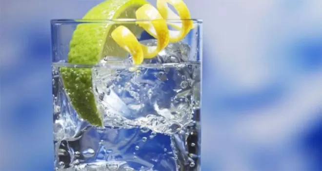 Kemik sağlığı için kıymetli içecek: Maden suyu
