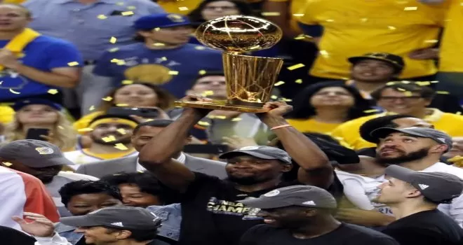 Kevin Durant korona virüse yakalandı
