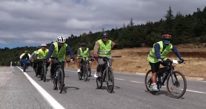 Keykubad’ın izinde pedallar kuraklığa dikkat çekti