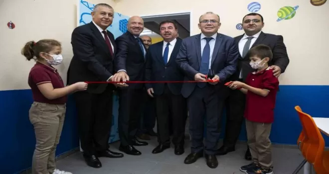 Kibar Gönüllüleri’nin eğitime desteği sürüyor
