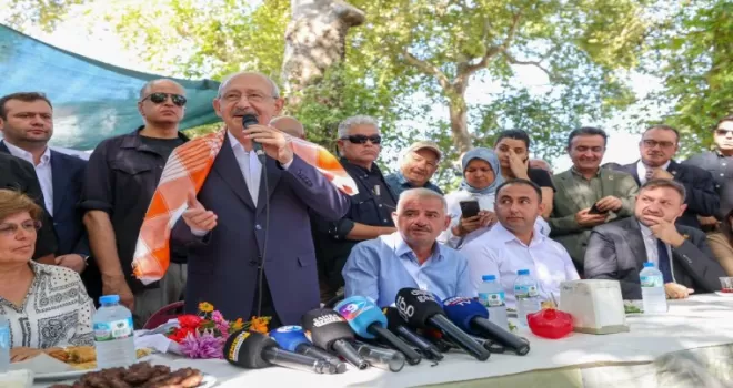 Kılıçdaroğlu, Buca Kaynaklar’da köylülerle buluştu