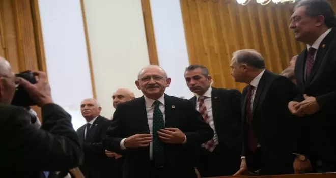 Kılıçdaroğlu: “Gençler dünyayı bizden daha iyi sorguluyorlar“
