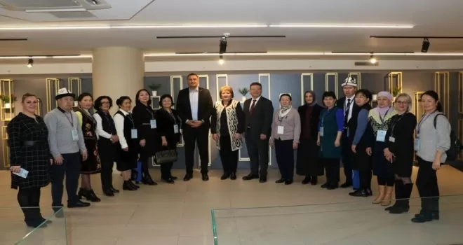 Kırgızistanlı kreş yöneticilerinden Kartal Belediyesi’ne ziyaret
