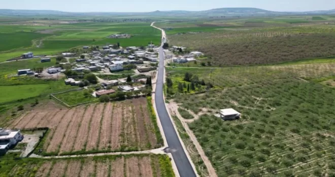 Kırsalda asfalta çalışmalarına devam