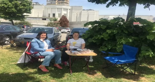 Kısıtlamasız ilk hafta sonunda İstanbullular Caddebostan sahiline koştu
