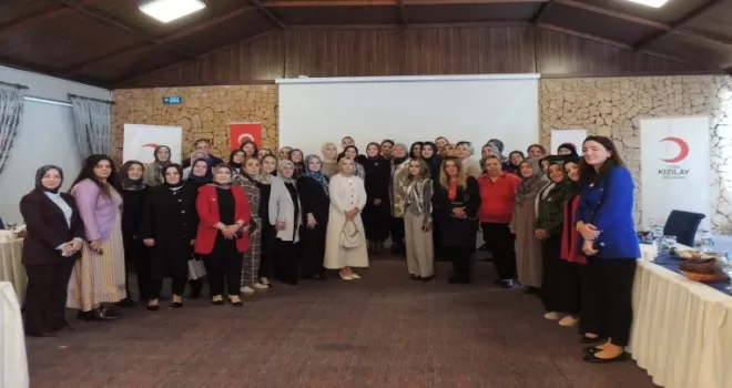 Kızılay Kadın Erzurum’un yeni yönetiminden istişare buluşması