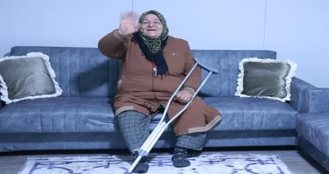 KO-MEK Hurması, Ayşe Teyze’ye yardım elini uzattı