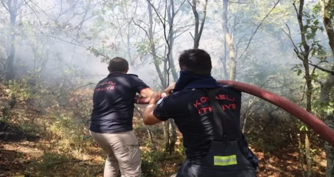 Kocaeli Büyükşehir’den Karamürsel yangını için seferberlik