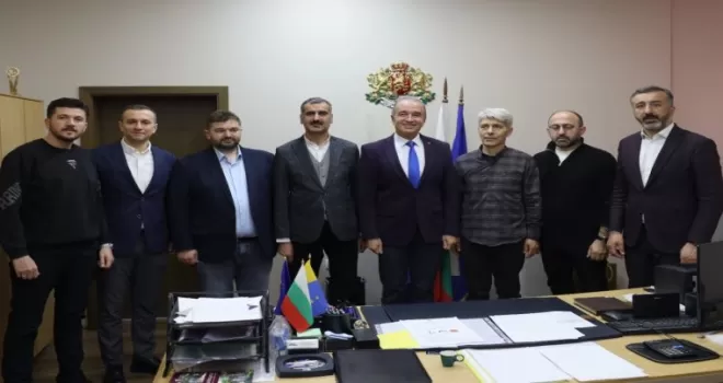 Kocaeli Büyükşehir heyetinden Asenovgrad Belediyesi’ne ziyaret