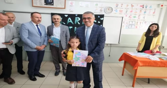 Kocaeli Çayırova’da karne heyecanı yaşandı