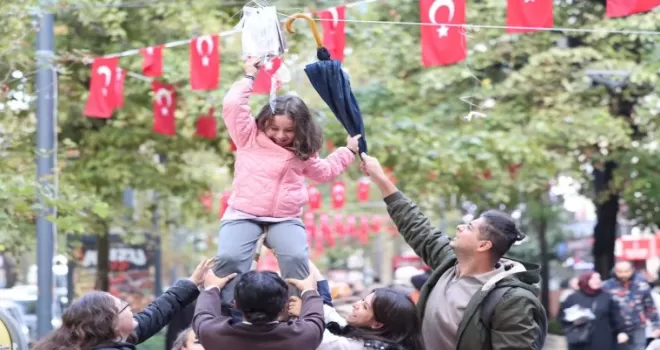 Kocaeli’de ağaçlar, 16. kez kitap açtı!
