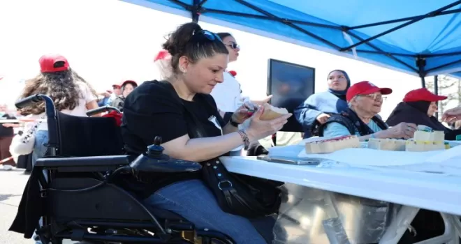 Kocaeli’de anneler ve çocuklar üreterek eğlendi