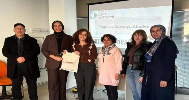 Kocaeli’de Engelsiz Ebeveyn Akademisi’nde sağlıklı beslenme konuşuldu