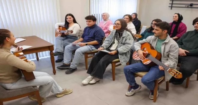 Kocaeli’de Halkevi ’nde eğitimler başladı