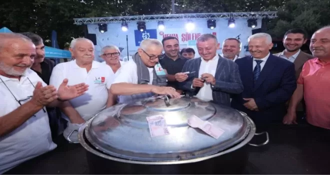 Kocaeli’de kazan açıldı, ilk helvalar dağıtıldı
