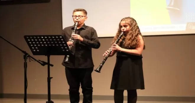 Kocaeli’de öğrenciler yıl sonu konserinde gururlandırdı
