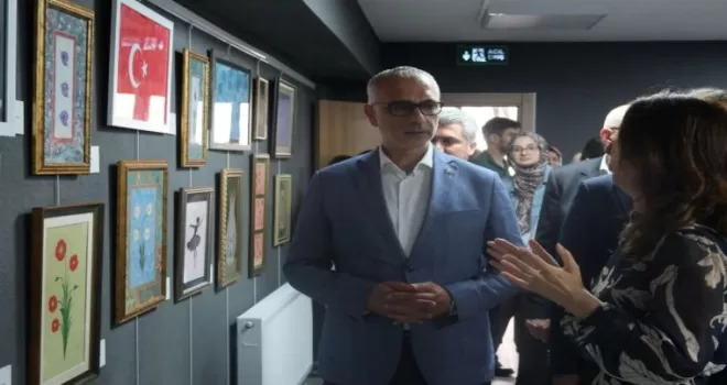 Kocaeli’de sanatseverlere yıl sonu sergisi