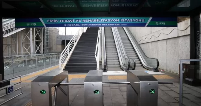 Kocaeli’de yürüyen merdivenler bakıma alındı