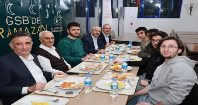 Kocaeli Gebze’de Başkan Büyükgöz öğrencilerle sohbet etti