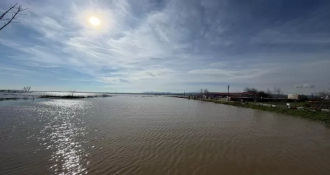 Kocaeli İtfaiyesi taşkınlara karşı Edirne’de