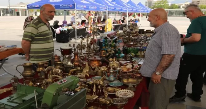 Kocaeli’nde antika ve nostalji rüzgarı esti