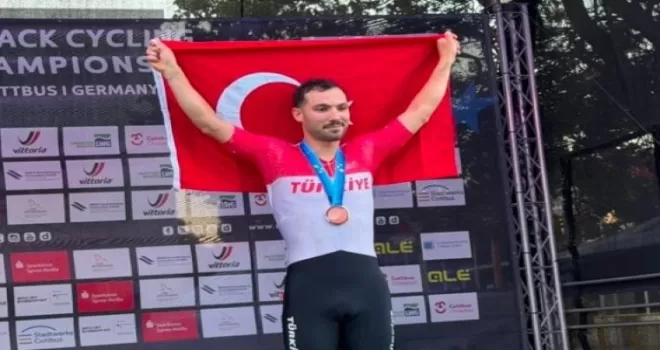 Konya Büyükşehirli milli bisikletçi Avrupa’da zirvede